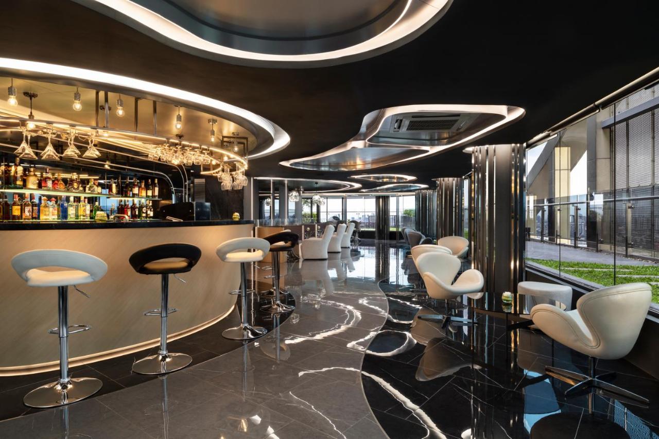 Oakwood Suites Tiwanon Bangkok Nonthaburi Eksteriør bilde