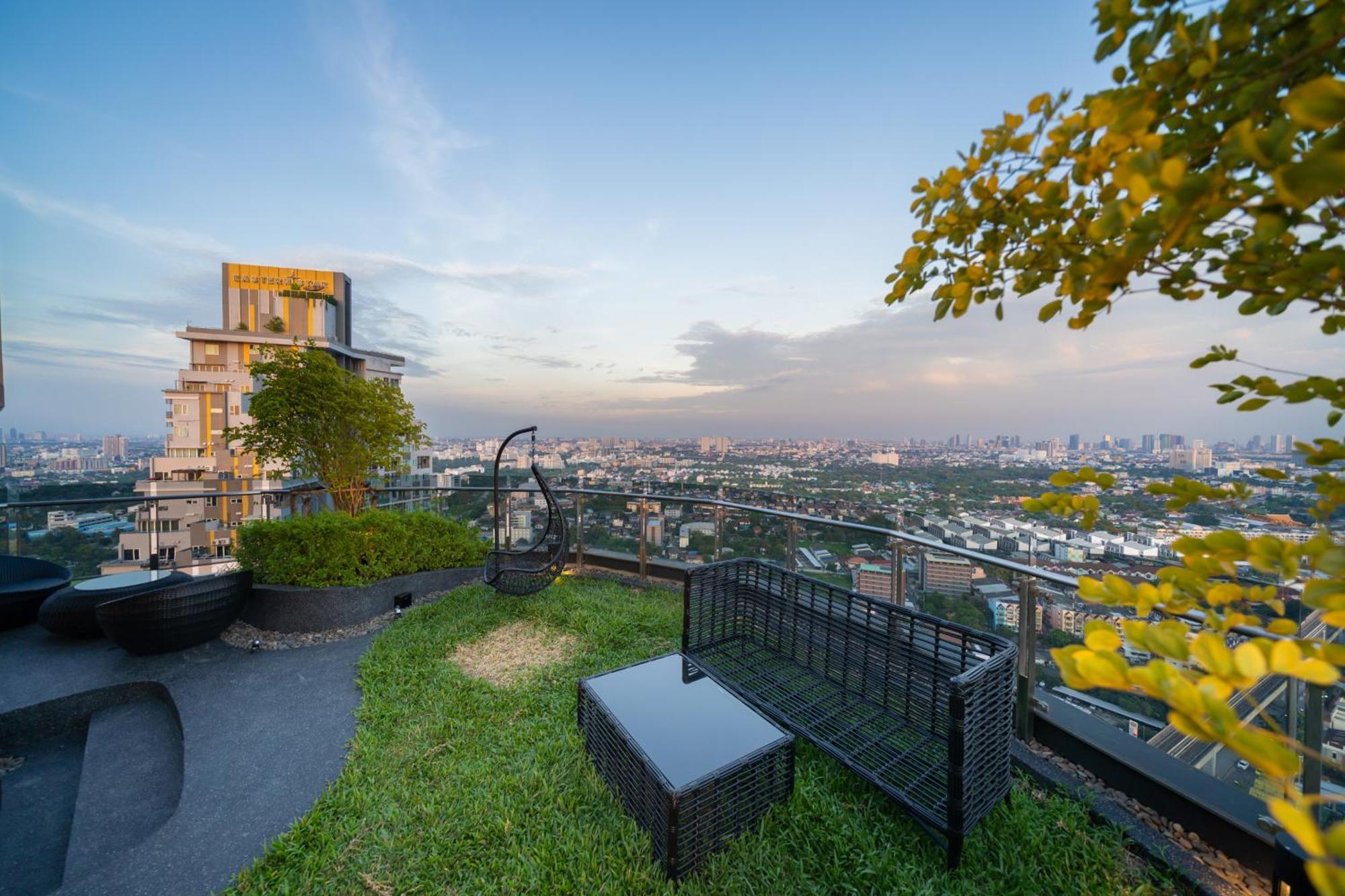 Oakwood Suites Tiwanon Bangkok Nonthaburi Eksteriør bilde